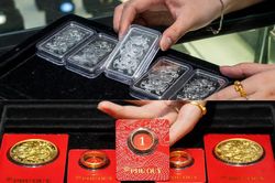 Người mua vàng bạc lỗ nặng thế nào?