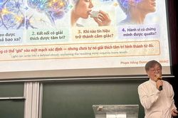 Từ 'bật tắt' tế bào não bằng ánh sáng đến 'bắt' hạt vũ trụ dưới băng Nam Cực