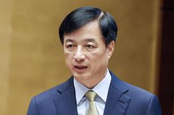 'Kh&ocirc;ng thể v&igrave; đang c&oacute; c&aacute;n bộ như thế n&agrave;o th&igrave; thiết kế c&ocirc;ng việc như thế ấy'