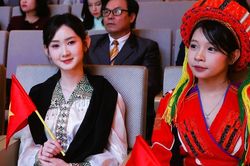 Hơn 5.400 sinh viên dân tộc thiểu số tham gia lớp học trí tuệ nhân tạo