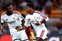Real Madrid: Mourinho được cứu bởi những kẻ bị bỏ rơi