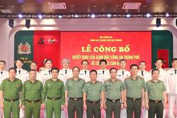 Công an Hải Phòng điều động, bổ nhiệm 13 trưởng phòng chủ chốt