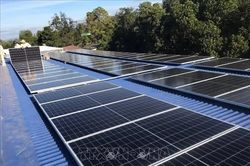 Nghị quyết 70-NQ/TW: Chuẩn h&oacute;a quy tr&igrave;nh điện mặt trời m&aacute;i nh&agrave; tự sản tự ti&ecirc;u