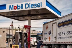 Nga xác nhận đã nối lại xuất khẩu dầu diesel theo thỏa thuận với Mỹ