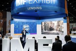 IMF: Các chính phủ không nên dựa vào việc vay nợ ngắn hạn