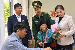 Ngôn ngữ và lá phiếu (kỳ 3)