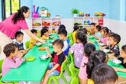 Minh bạch thu, chi dịch vụ bán trú trường học