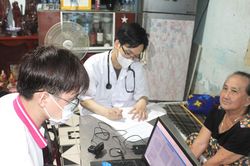 Đưa dịch vụ y tế đến gần người dân