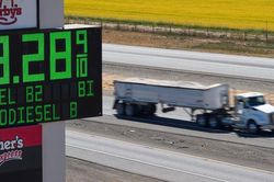 IEA cảnh báo thiếu hụt diesel toàn cầu có thể kéo dài sang năm 2027