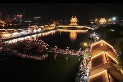 Phố cổ Hoa Lư - Điểm du lịch hấp dẫn du khách