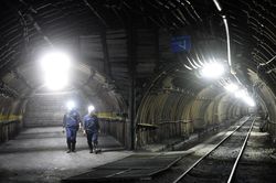 Hợp nhất quy chuẩn kỹ thuật quốc gia về an toàn đối với đèn chiếu sáng phòng nổ điện áp đến 220 V sử dụng trong mỏ hầm lò