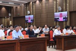 Đảng bộ thành phố Hà Nội dự Hội nghị toàn quốc quán triệt, triển khai thực hiện Nghị quyết Trung ương 4