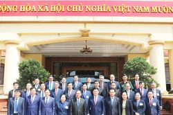 Thường trực Ban Bí thư Đảng Nhân dân Cách mạng Lào thăm và làm việc tại TP. Bắc Ninh