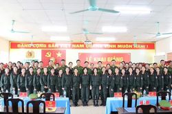 Khai giảng khoá huấn luyện nữ Cảnh sát đặc nhiệm