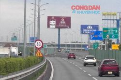 Các nhóm giải pháp bảo đảm khoảng cách an toàn trên cao tốc