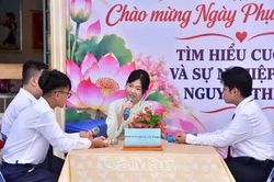 Bà Nguyễn Thị Bình – Ngọn lửa soi đường cho những 'đoá hoa kiên cường' thời đại mới