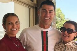 Chị gái Cristiano Ronaldo lên tiếng cay đắng: 'Khả năng em trai tôi sẽ không trở lại đội tuyển quốc gia'