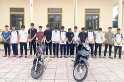 Kịp thời ngăn chặn 15 thanh thiếu niên chuẩn bị hung khí để giải quyết mâu thuẫn