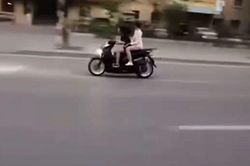 Danh tính 2 cô gái phóng xe SH, lạng lách trên phố Hà Nội gây bức xúc: Tổng mức phạt?