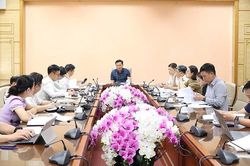 Bộ Y tế thúc đẩy tiến độ xây dựng Thông tư về bảo quản thiết vị y tế dự trữ quốc gia