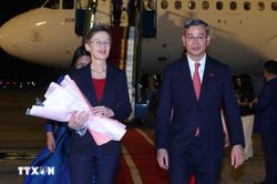 Thủ tướng Liechtenstein bắt đầu thăm ch&iacute;nh thức Việt Nam