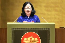 Kiến nghị tiếp tục hoàn thiện đồng bộ chính sách, pháp luật, tập trung tháo gỡ khó khăn, bất cập