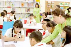 Gỡ 'nút thắt' thiếu giáo viên tại TPHCM