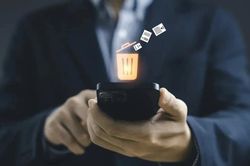 Vì sao smartphone dung lượng lớn vẫn nhanh đầy bộ nhớ?