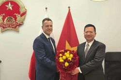 Khai trương Lãnh sự quán danh dự Việt Nam đầu tiên tại Ba Lan