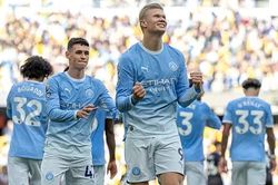 Haaland lập cú đúp, Man City toàn thắng 7 trận đầu mùa Ngoại hạng Anh