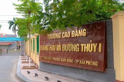 Tạm giữ hình sự học sinh lớp 11 đánh bạn tử vong