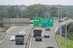 Tuyến cao tốc nào cần rà soát, lắp đặt biển báo xác định khoảng cách xe?