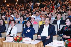 Hơn 366 tỷ đồng hưởng ứng Tháng cao điểm 'Vì người nghèo' năm 2026