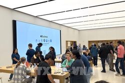 iPhone Duo cháy hàng đặt trước, lùi lịch giao hàng đến cuối tháng 1/2027