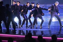 BTS cùng 4 'ông lớn' Kpop từ chối GRAMMY 2027: Làn sóng tẩy chay chưa từng có tiền lệ?