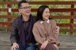 Chưa trọn vẹn với Hồng Đào và Hữu Châu