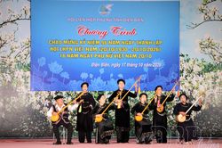 Giao lưu khiêu vũ, dân vũ chào mừng Ngày Phụ nữ Việt Nam 20/10