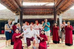 Đưa hình ảnh Đất Tổ vươn xa