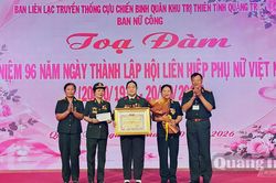 Phát huy truyền thống nữ chiến sĩ Quân khu Trị Thiên anh hùng