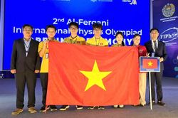4 học sinh Việt Nam giành huy chương Olympic Vật lí quốc tế Al-Fergani 2026