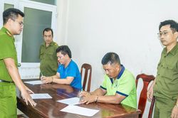 Tạm giữ hai tài xế xe đầu kéo dùng ống tuýp, gạch đánh nhau gây ùn tắc trên QL51