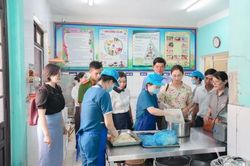 Tp. Huế: Phường Hương Thủy kiểm tra đột xuất, tăng cường an toàn thực phẩm