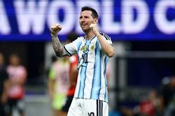 Messi đến Tây Ban Nha nhận giải thưởng danh giá từ Hoàng gia