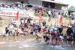 Rộn ràng Lễ hội Tết cá trên vùng Cao nguyên đá