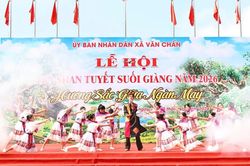 Suối Giàng mùa lễ hội, nơi hương trà kể chuyện núi rừng