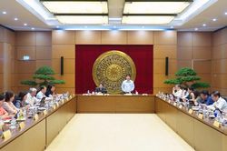 Đại biểu Quốc hội đề nghị tháo gỡ điểm nghẽn trong đầu tư thiết chế văn hóa cơ sở