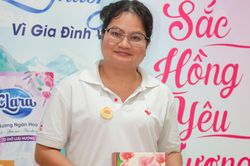 C&ocirc; gi&aacute;o H&agrave; Nội: '18 tuổi c&aacute;c em được l&agrave;m g&igrave;? Được hiến m&aacute;u t&igrave;nh nguyện!'