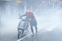 Trung Quốc chuẩn bị ứng ph&oacute; với mưa lớn tr&ecirc;n diện rộng