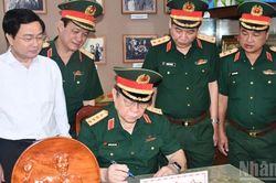 Đại tướng Nguyễn Trọng Nghĩa dự c&aacute;c hoạt động tri &acirc;n tại T&acirc;y Ninh