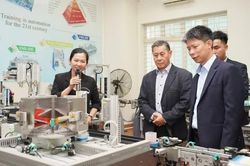 Nâng chất lượng đào tạo STEM từ trải nghiệm sớm